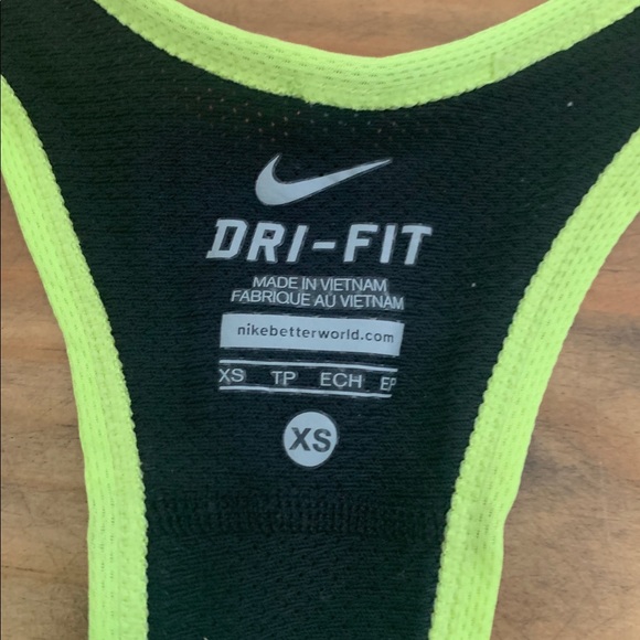 nike workout tank, size xsmall - Picture 2 of 3